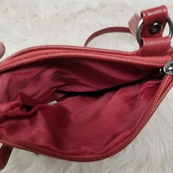 Red Faux Pebble Leather Crossbody Bag - Picture 5 of 8